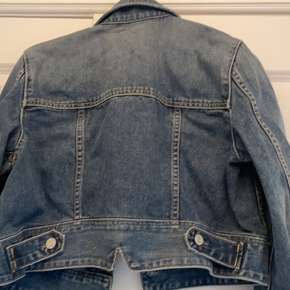 Gap Cropped Denim Jacket - Size Large - image 5